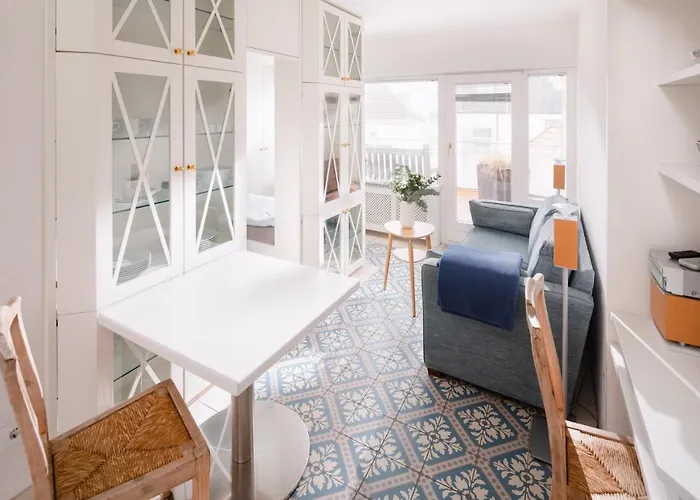 10 Damenpfad 32 Apartment *